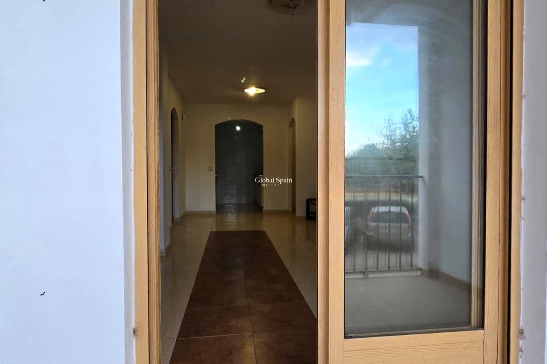 Resale - APARTMENT -
XIRLES - Xirles