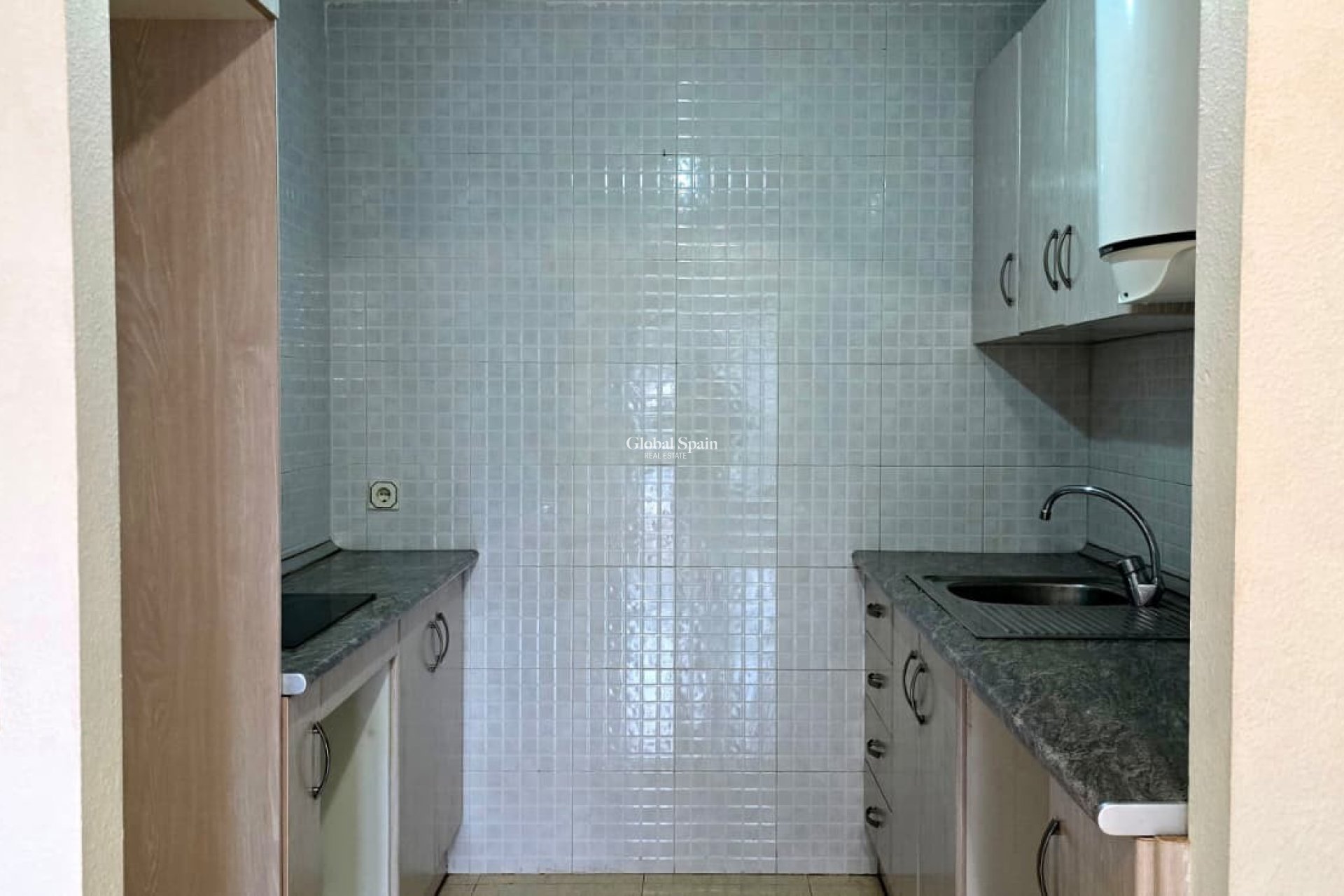 Resale - APARTMENT -
XIRLES - Xirles