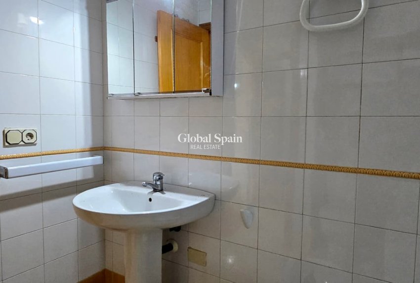 Resale - APARTMENT -
XIRLES - Xirles