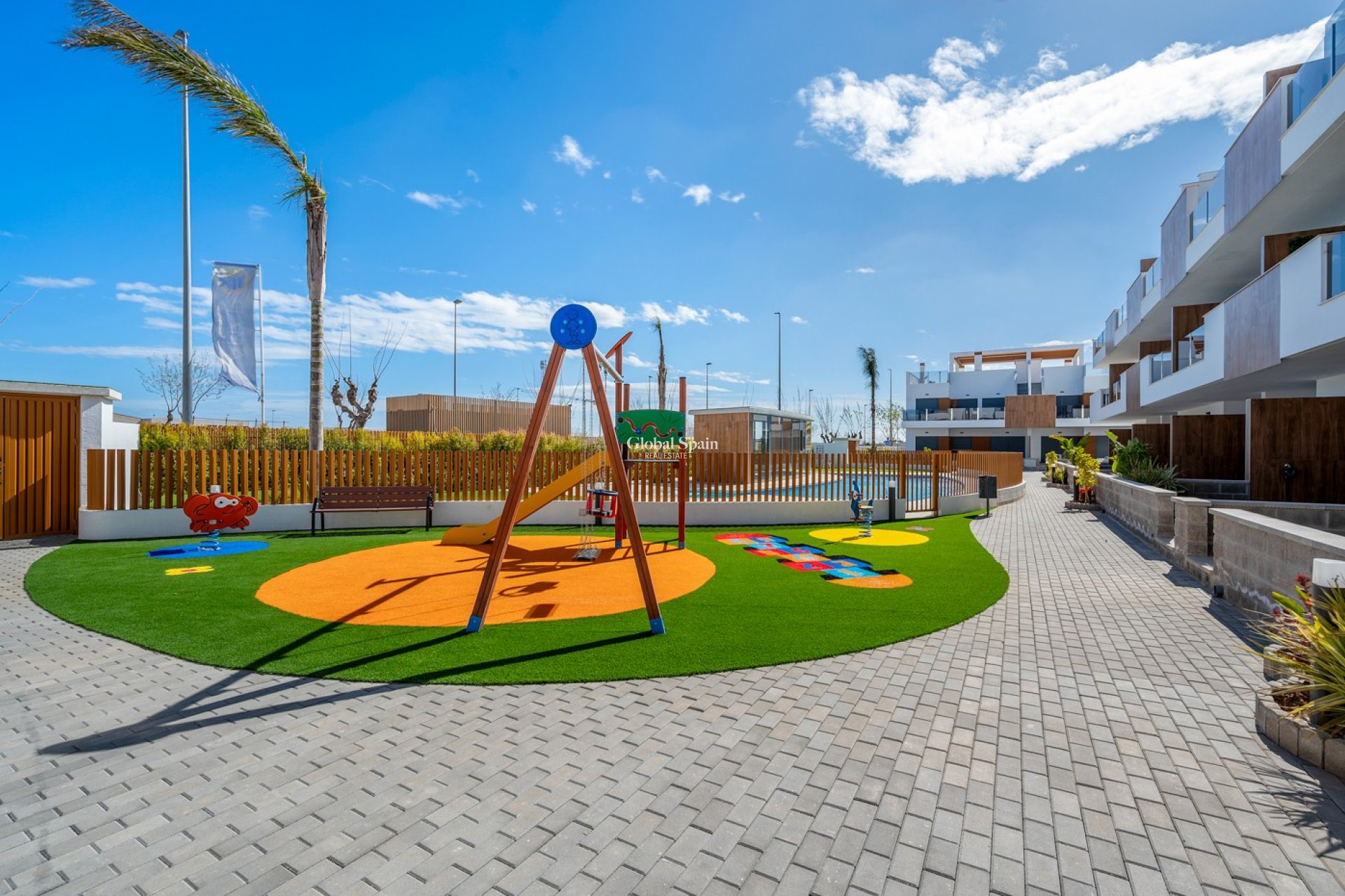 Resale - Apartments -
PILAR DE LA HORADADA - Torre De La Horadada