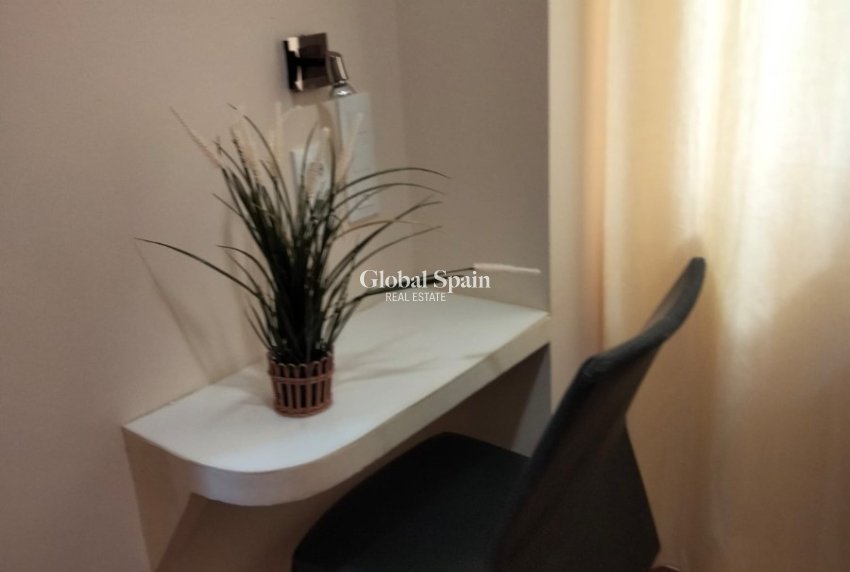 Resale - Building -
ALICANTE - Casco antiguo