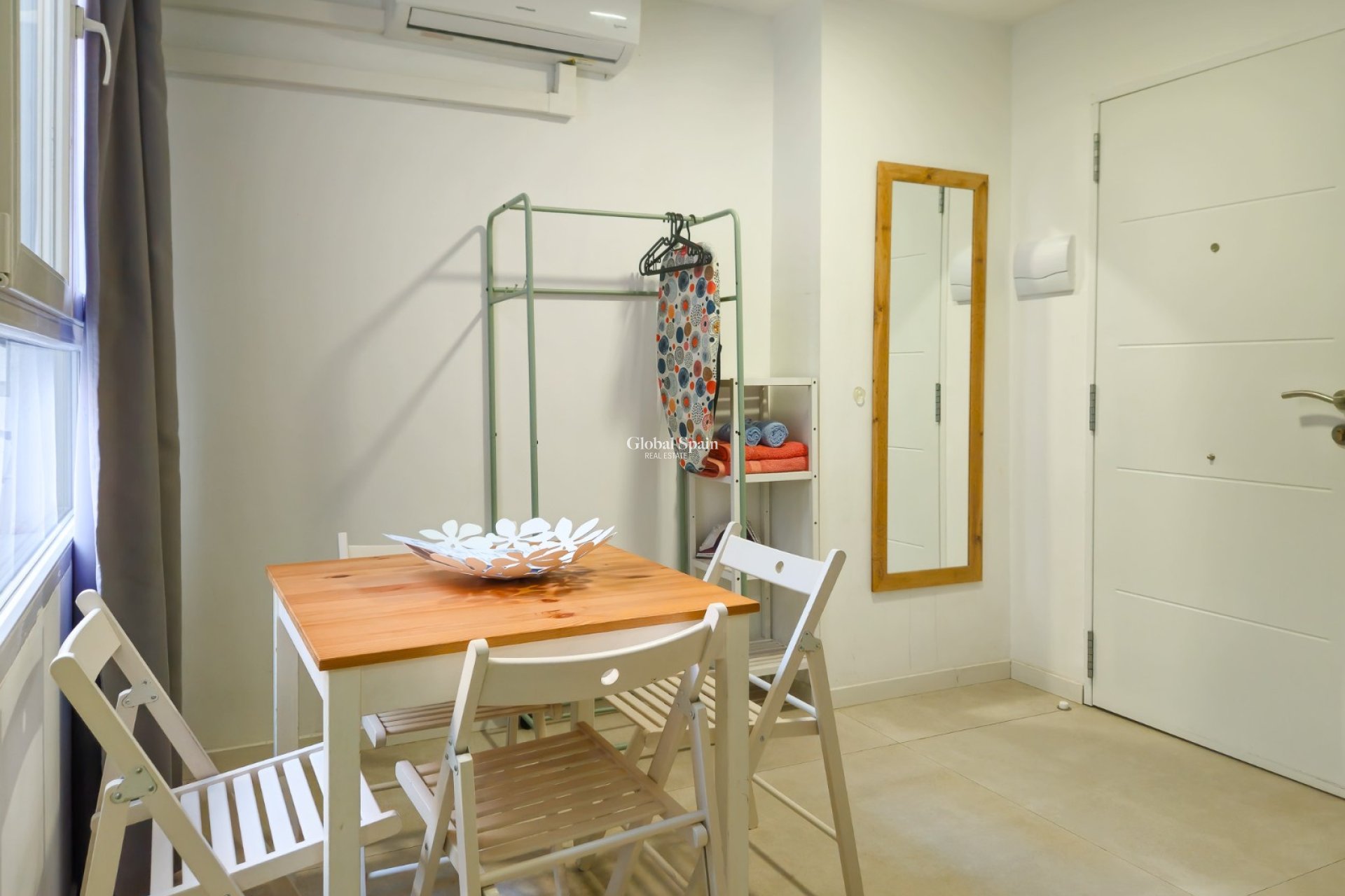 Resale - Building -
ALICANTE - Centro