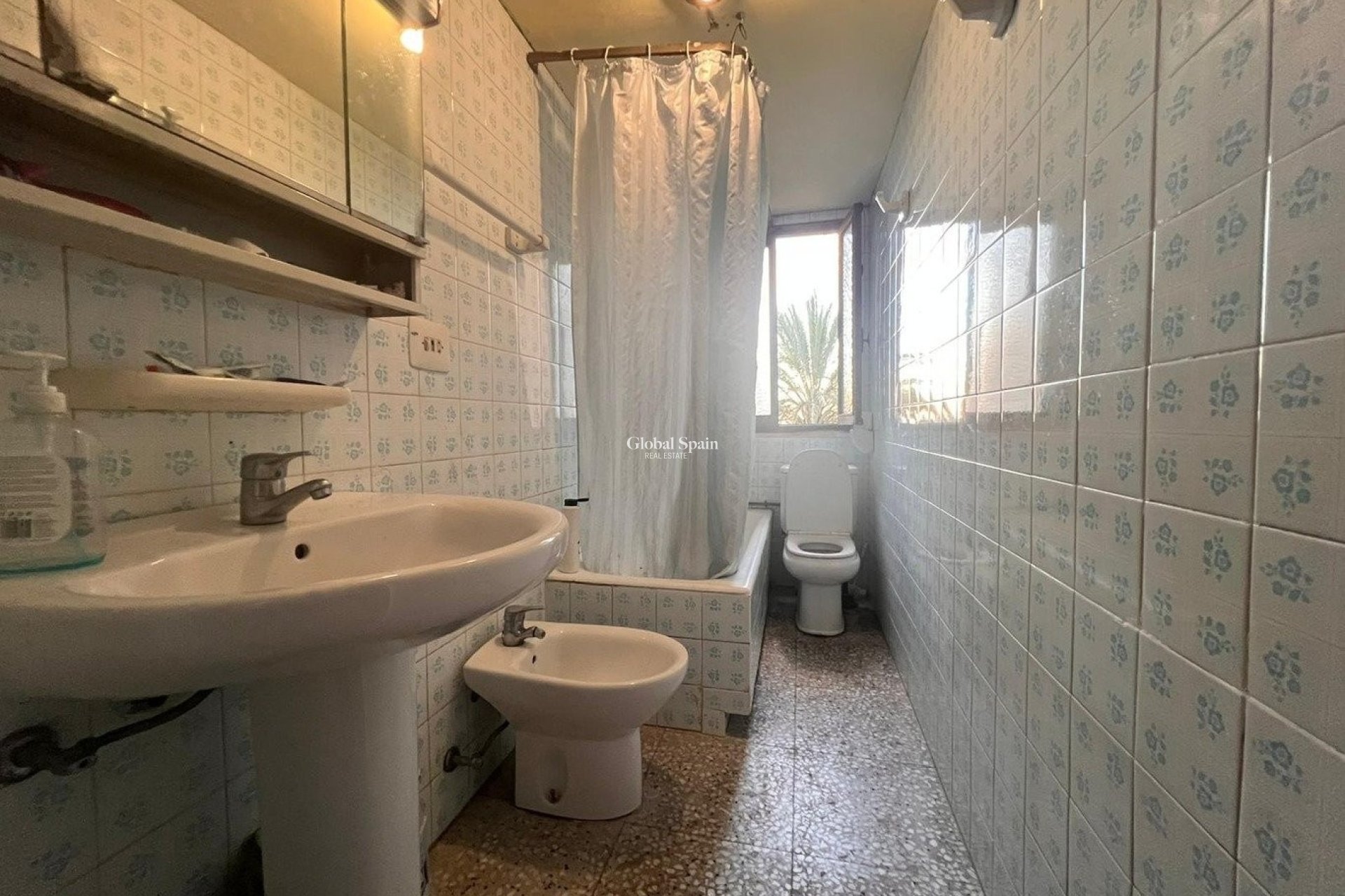 Resale - Casa de pueblo -
Callosa De Ensarrià