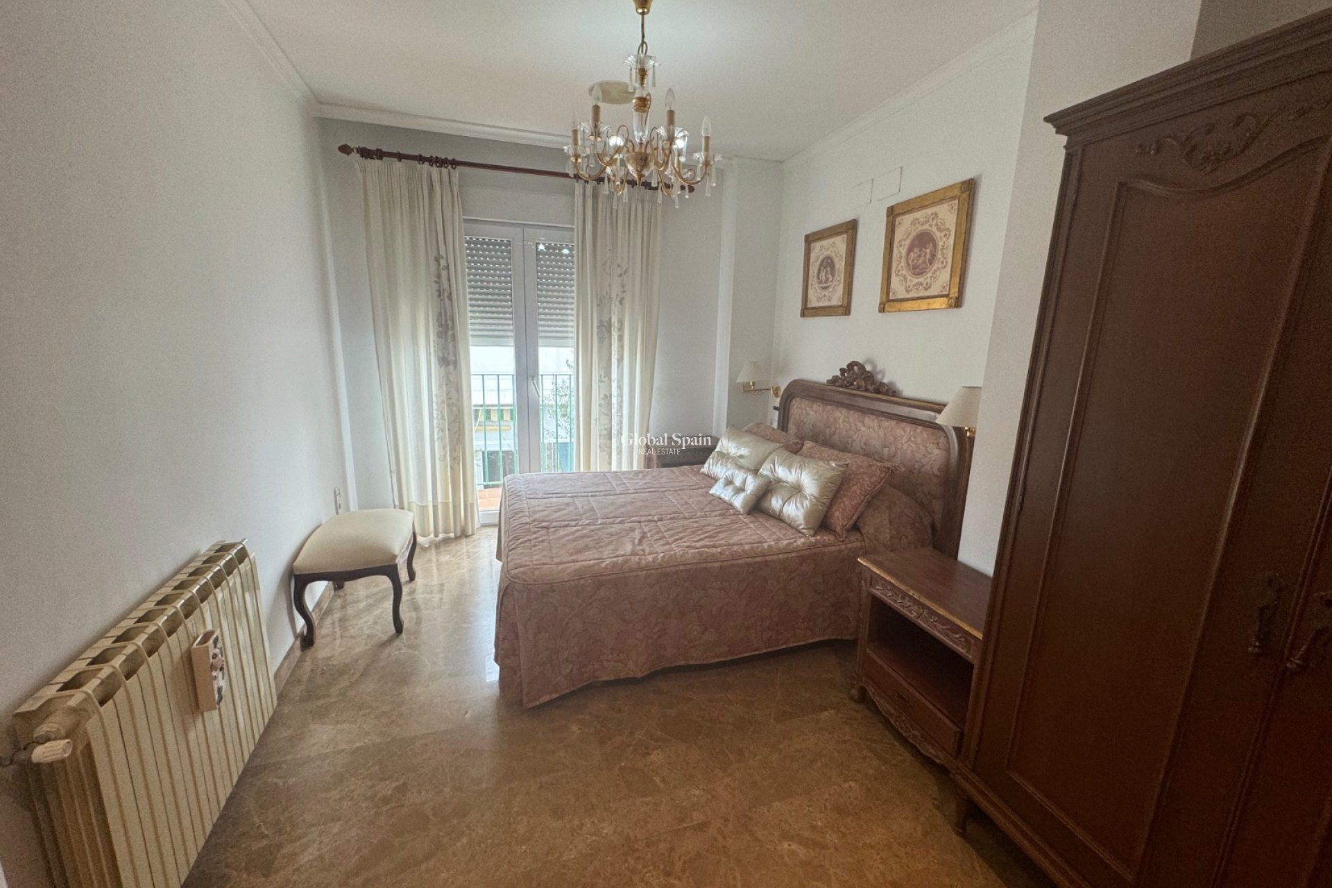 Resale - Casa de pueblo -
DAIMÚS - Pueblo