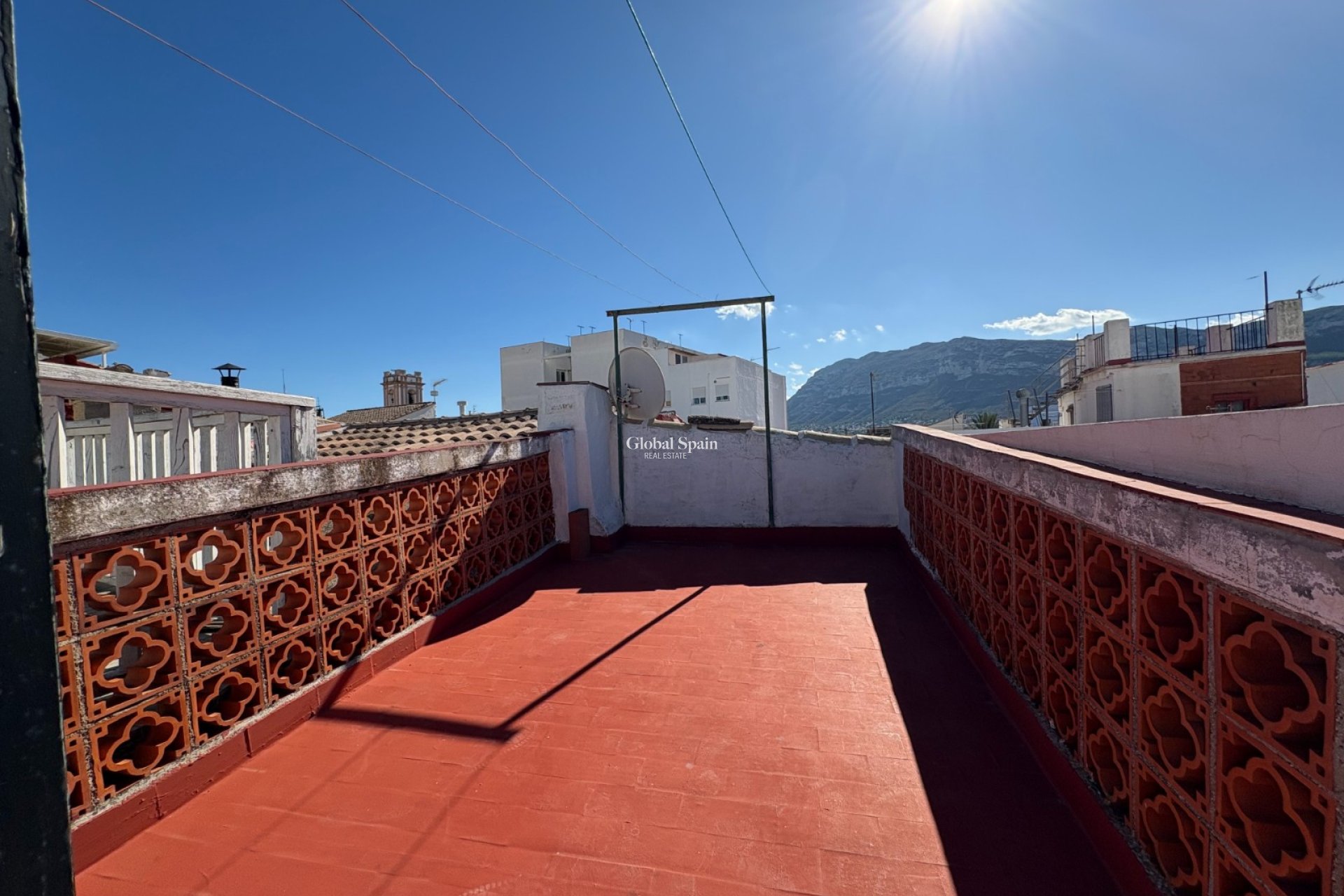 Resale - Casa de pueblo -
DENIA - Center