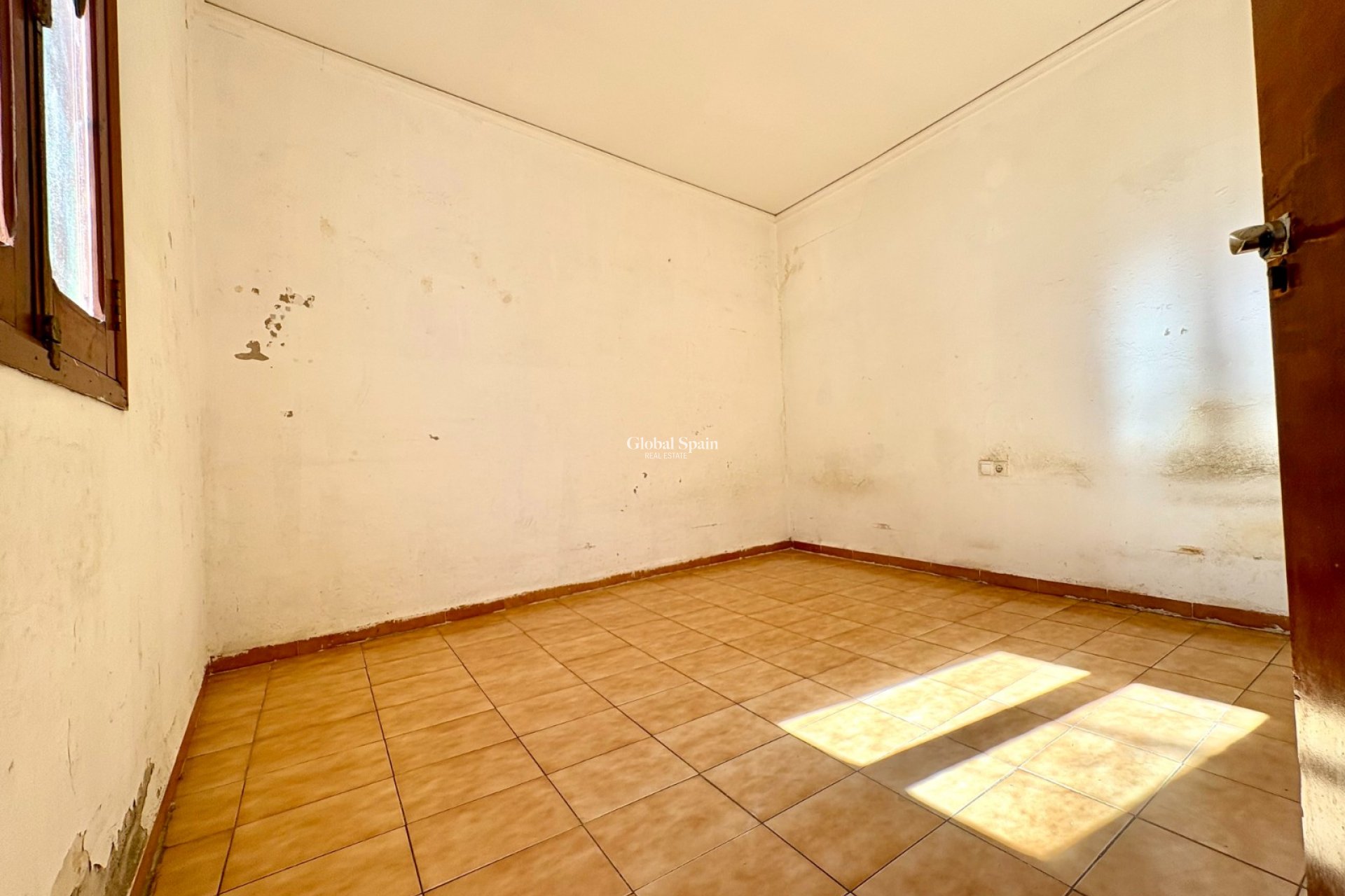 Resale - Casa de pueblo -
DENIA - Center