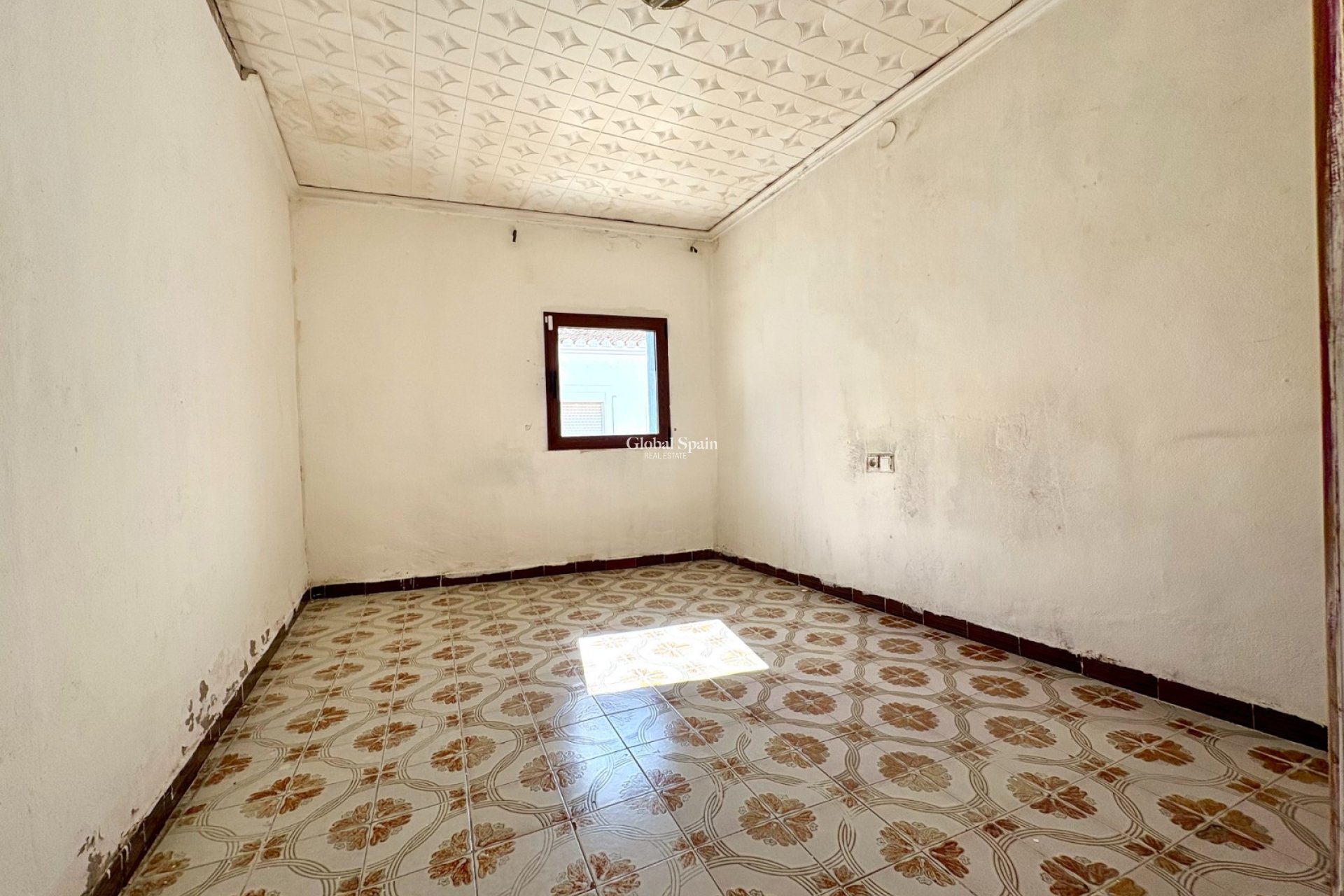 Resale - Casa de pueblo -
DENIA - Center