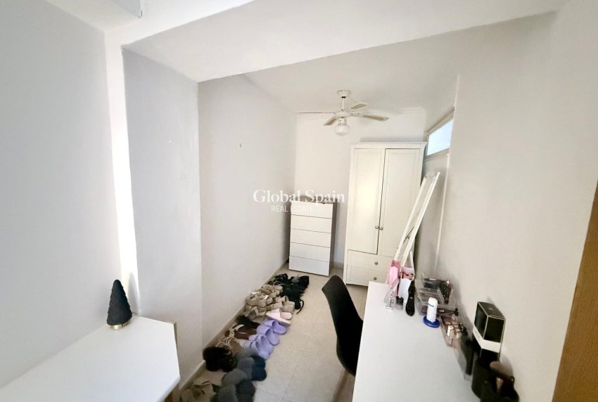 Resale - Casa de pueblo -
Palma de Gandia - Centro