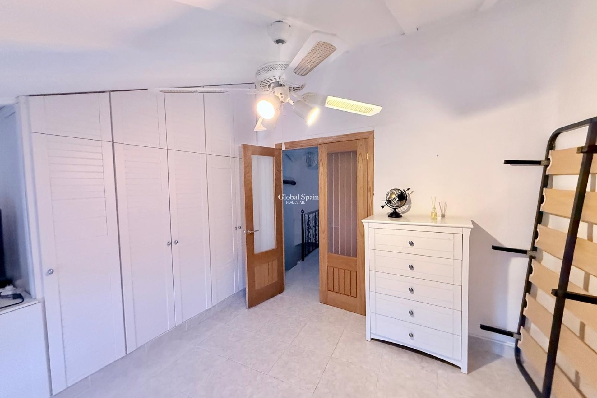 Resale - Casa de pueblo -
Palma de Gandia - Centro