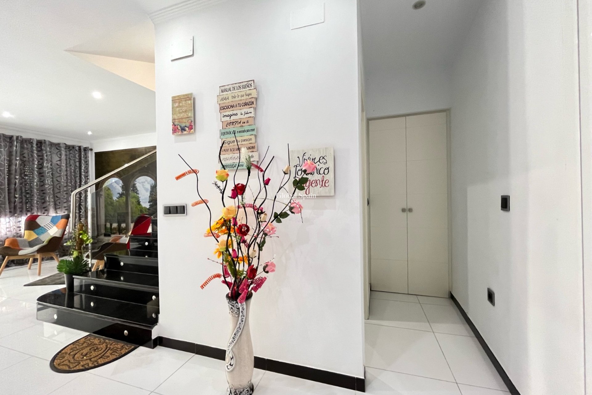 Resale - Casa -
Rafelcofer - Centro