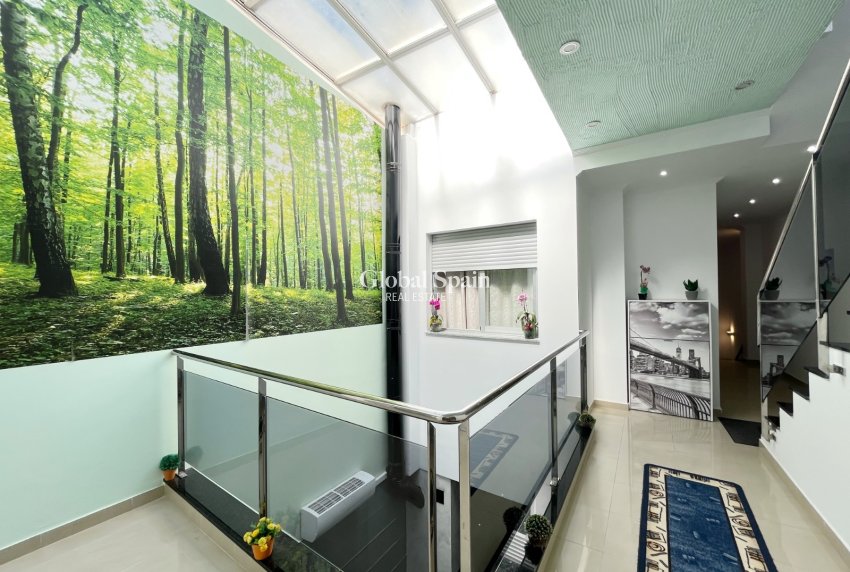 Resale - Casa -
Rafelcofer - Centro