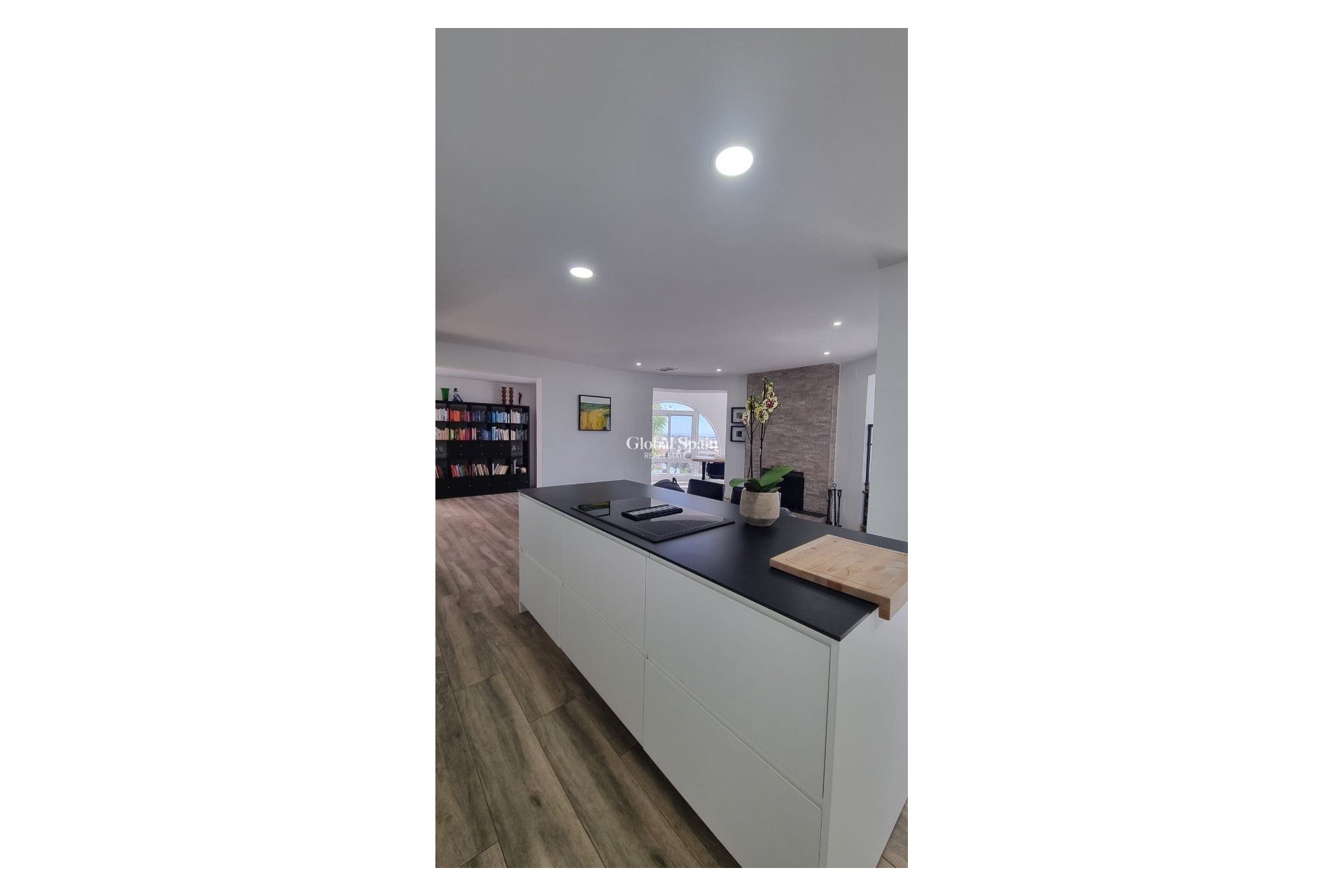 Resale - Chalet / Villa -
ROJALES - Cuidad Quesada