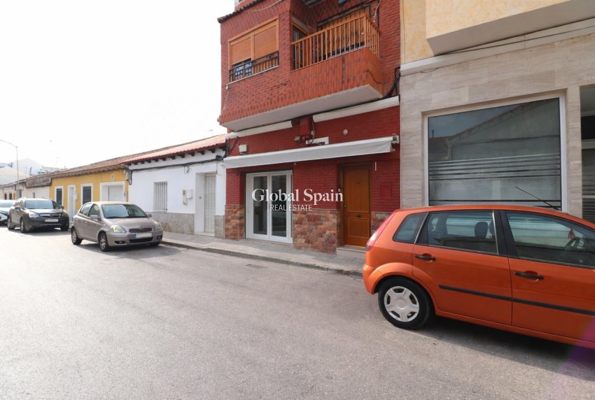 Resale - Commercial (Freehold) -
Benijofar - Benijofar - Village