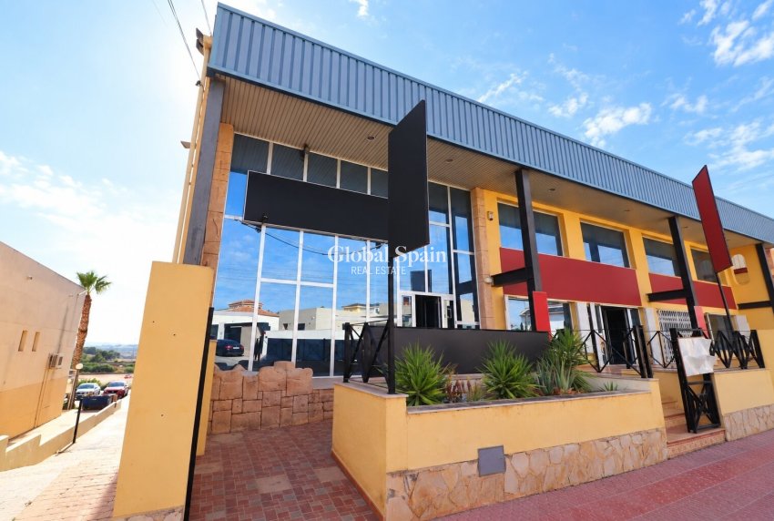 Resale - Commercial (Leasehold) -
CIUDAD QUESADA - Ciudad Quesada - Town