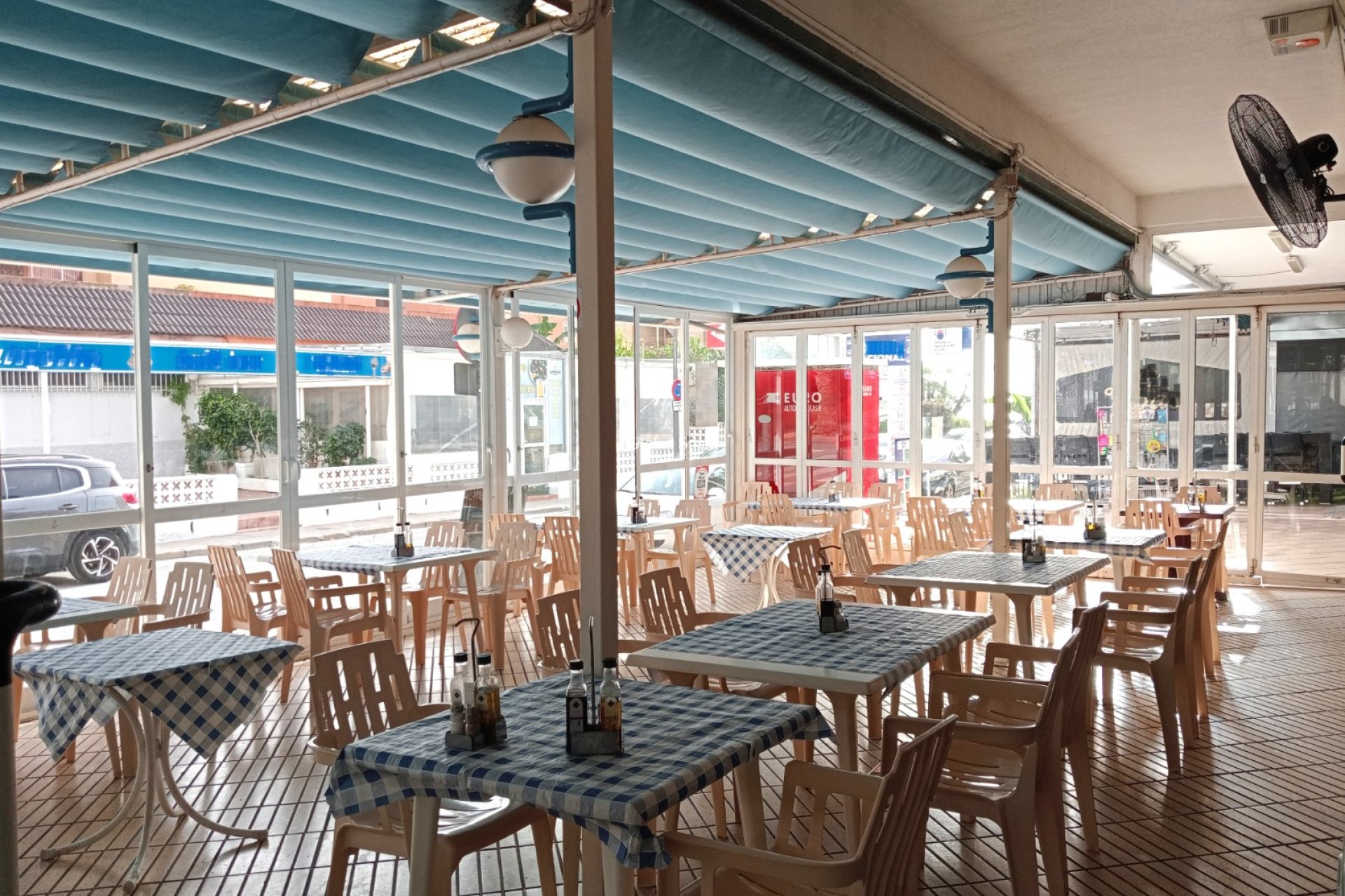 Resale - COMMERCIAL PROPERTY -
BENIDORM - Zona de Poniente