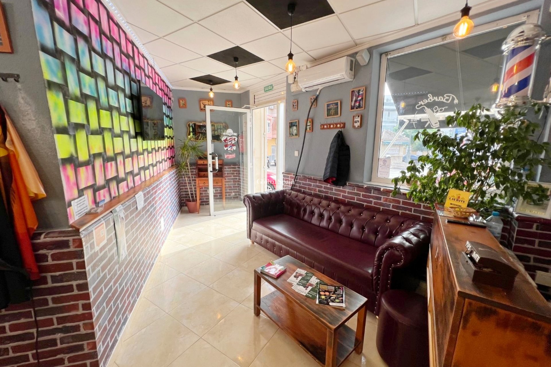 Resale - Commercial Property -
GUARDAMAR DEL SEGURA