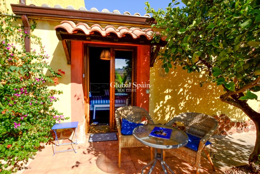 Resale - COMMERCIAL PROPERTY -
HONDÓN DE LAS NIEVES - Hondón de las Nieves