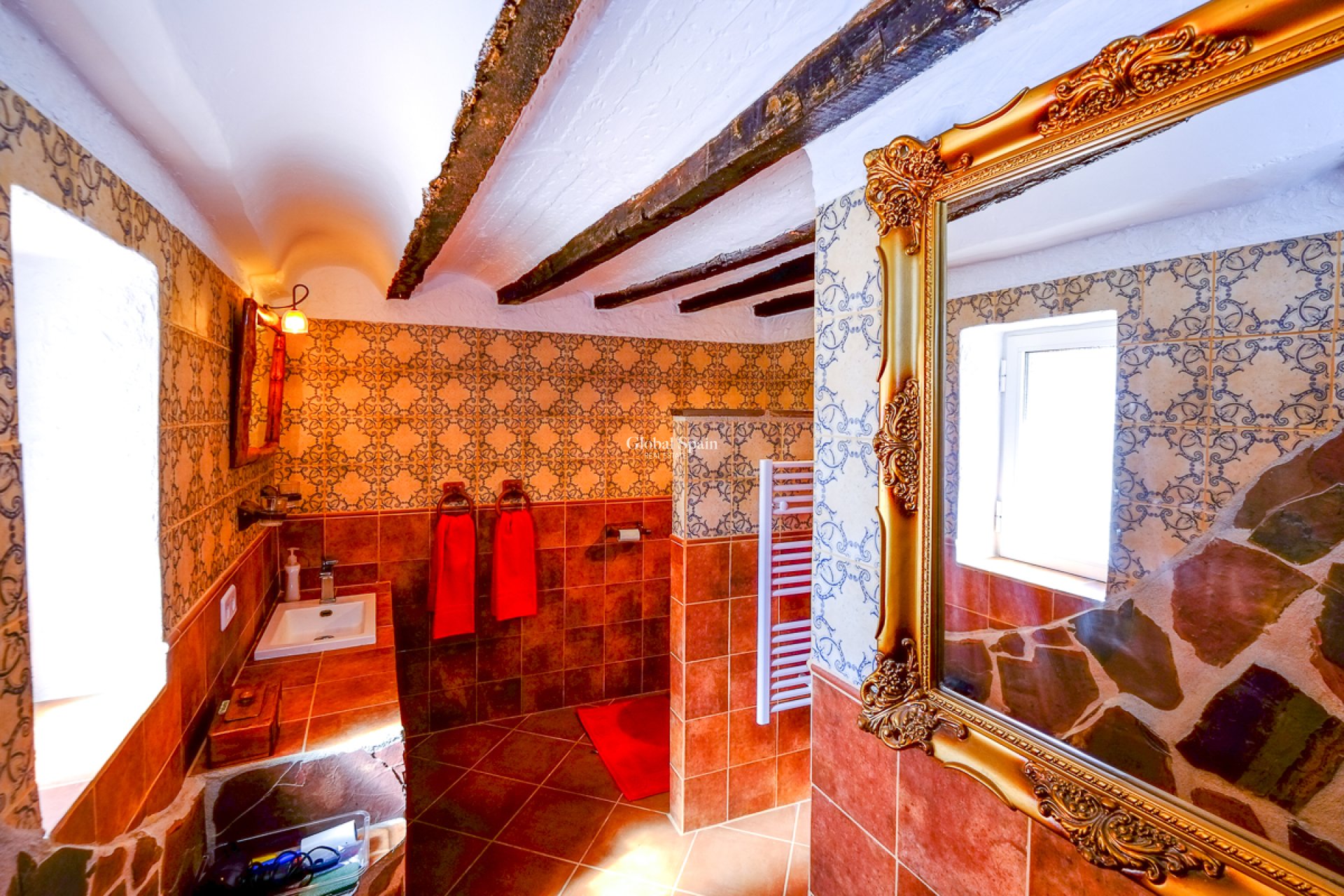 Resale - COMMERCIAL PROPERTY -
HONDÓN DE LAS NIEVES - Hondón de las Nieves