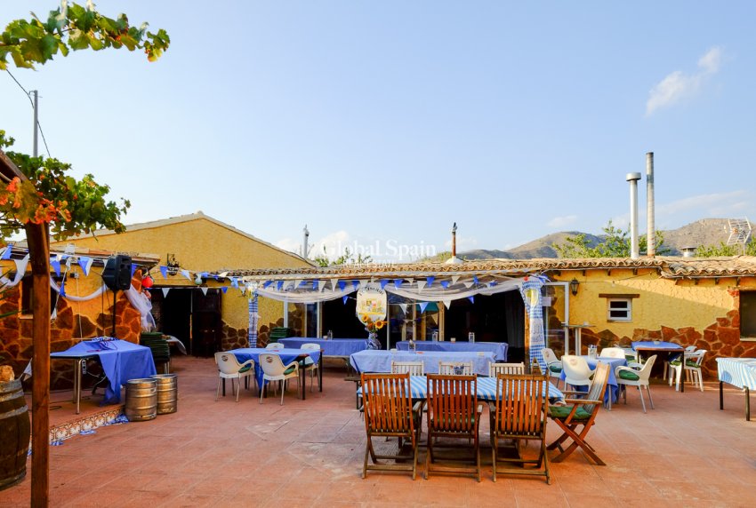 Resale - COMMERCIAL PROPERTY -
HONDÓN DE LAS NIEVES - Hondón de las Nieves