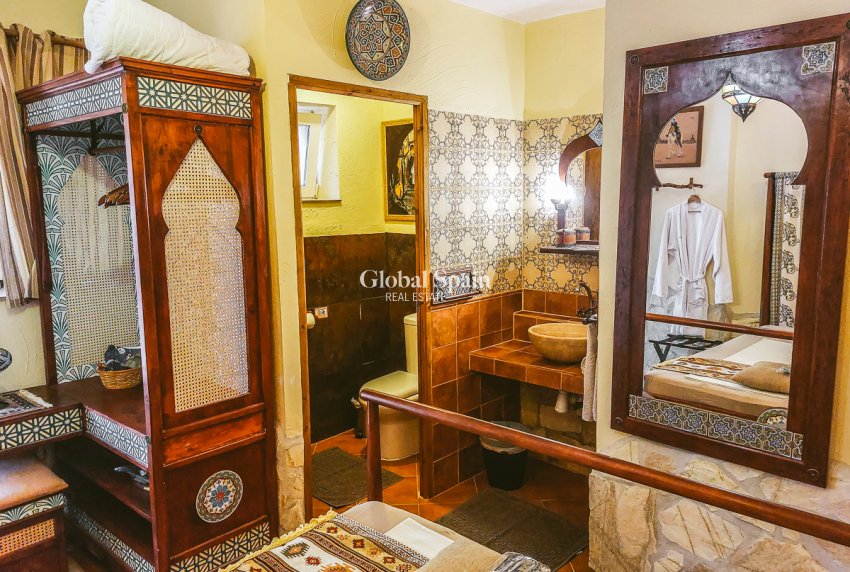 Resale - COMMERCIAL PROPERTY -
HONDÓN DE LAS NIEVES - Hondón de las Nieves