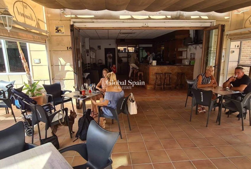 Resale - Commercial Property -
LOS BALCONES - LOS ALTOS