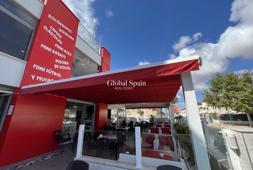 Resale - COMMERCIAL PROPERTY -
TORREVIEJA - Costa Blanca Sur