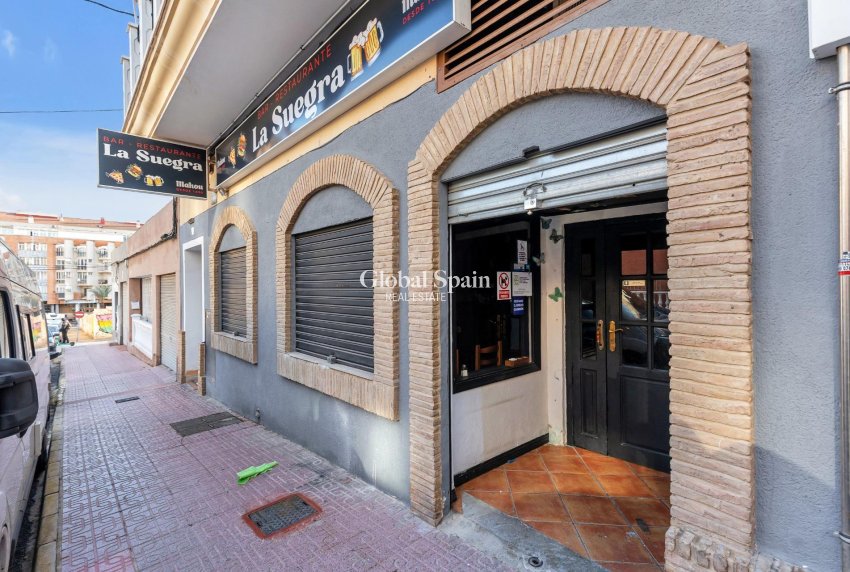 Resale - COMMERCIAL PROPERTY -
TORREVIEJA - Estacion de autobuses