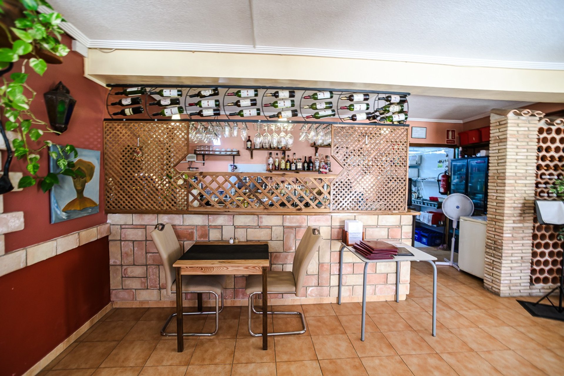 Resale - COMMERCIAL PROPERTY -
TORREVIEJA - La Veleta