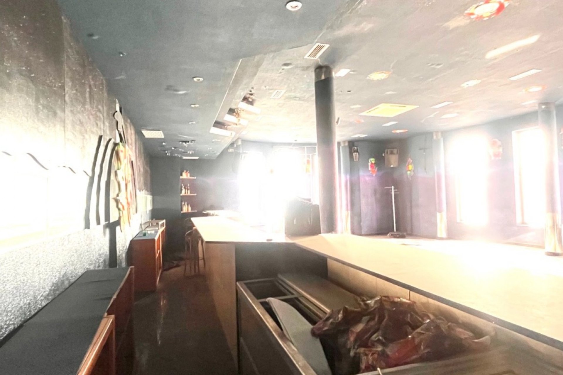 Resale - COMMERCIAL PROPERTY -
TORREVIEJA - Playa del Cura