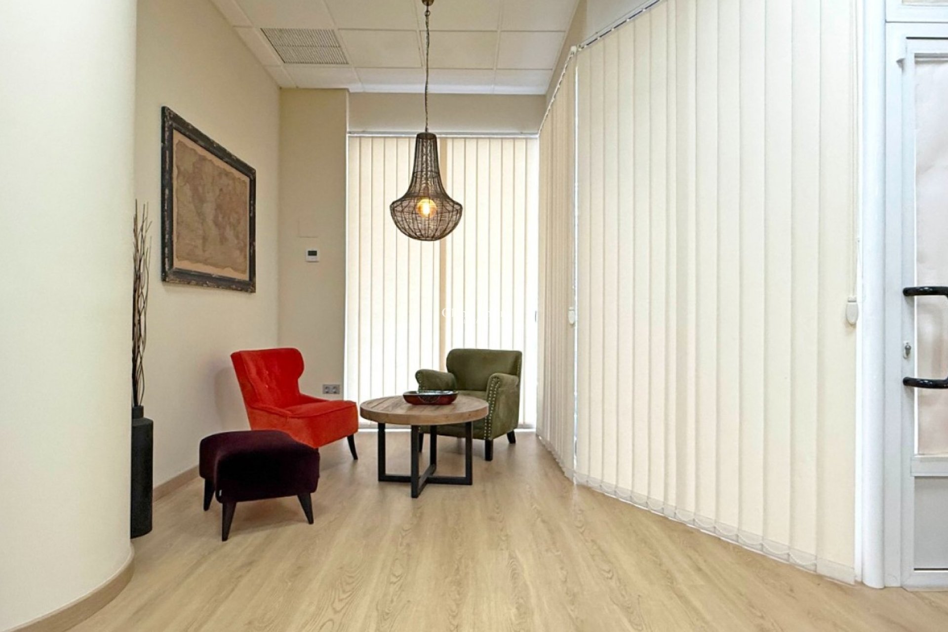 Resale - COMMERCIAL PROPERTY -
TORREVIEJA - Torrevieja