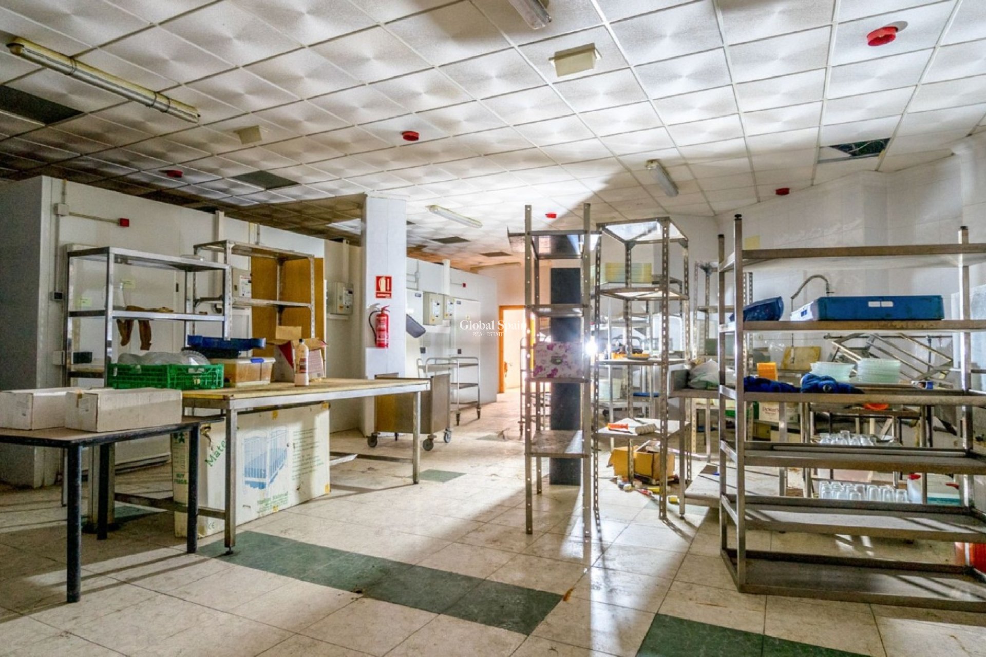 Resale - Commercial -
TORREVIEJA - Torrevieja