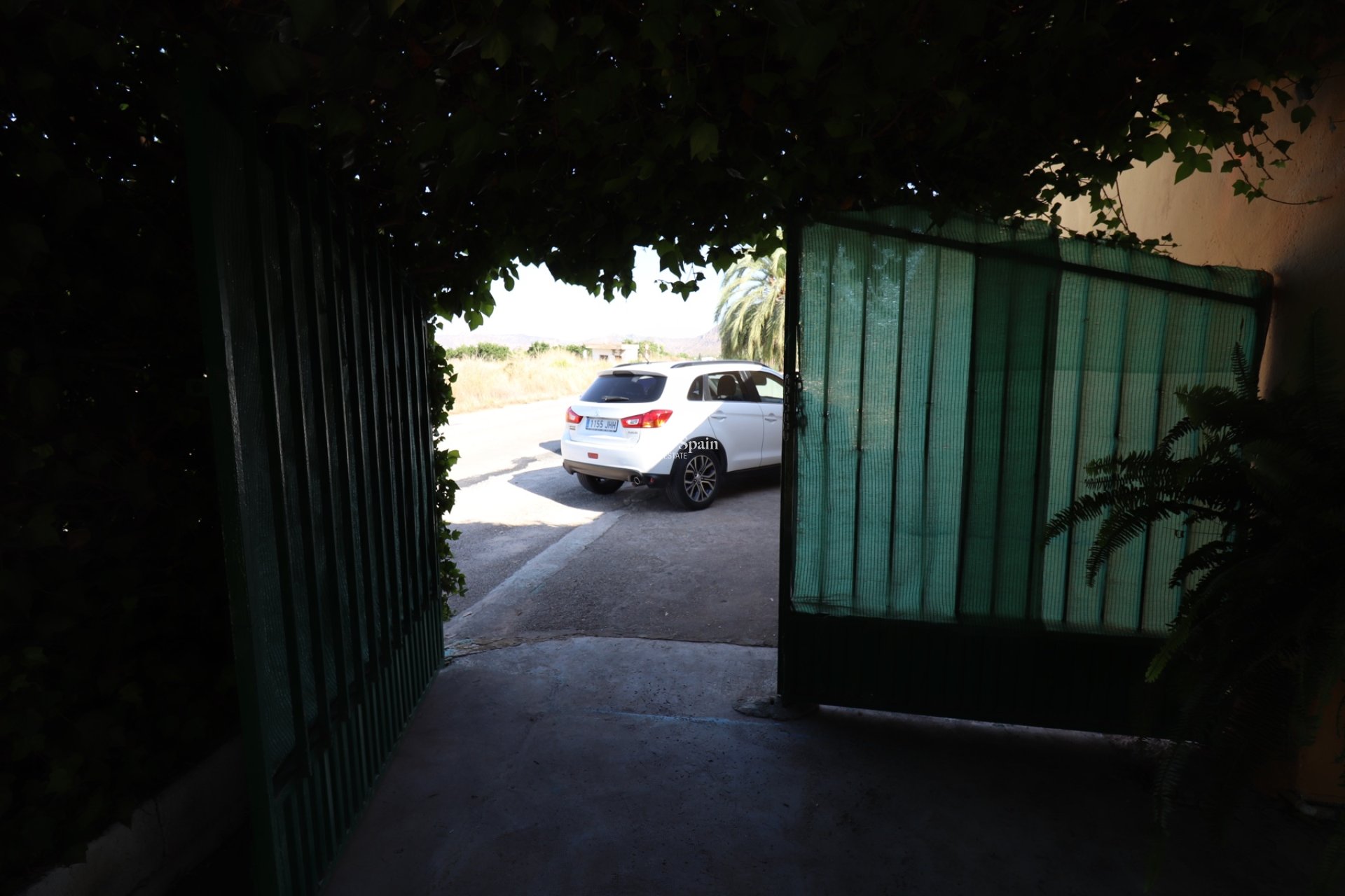 Resale - Country Property/Finca -
ALBATERA