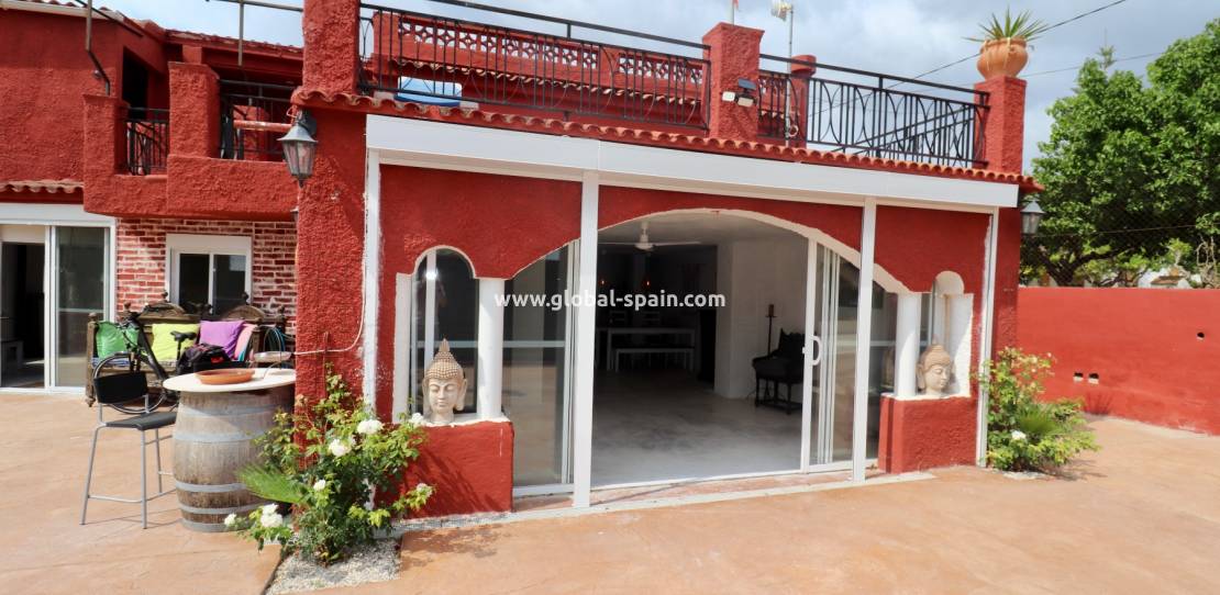 Resale - Country Property/Finca - Aspe