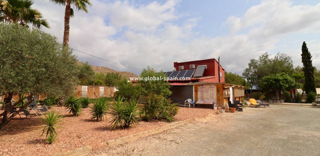 Resale - Country Property/Finca - Aspe