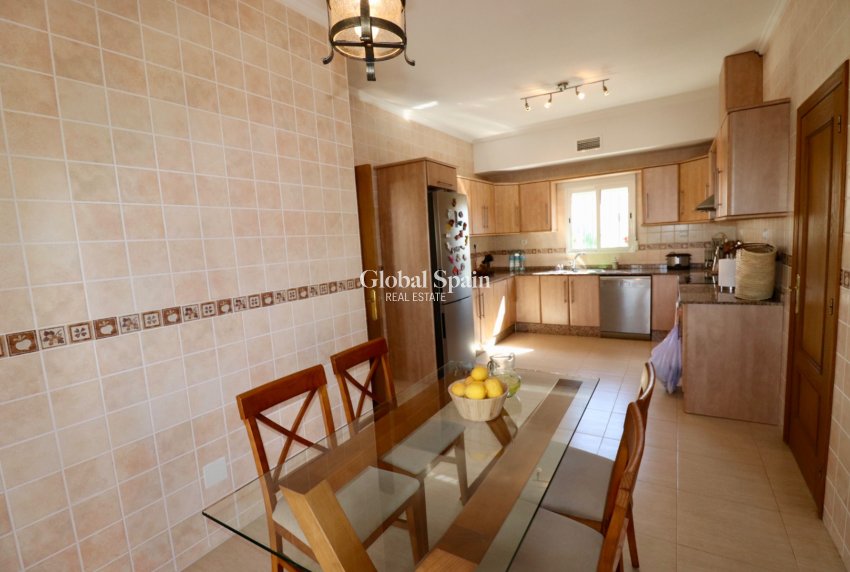 Resale - Country Property/Finca -
CATRAL - Catral