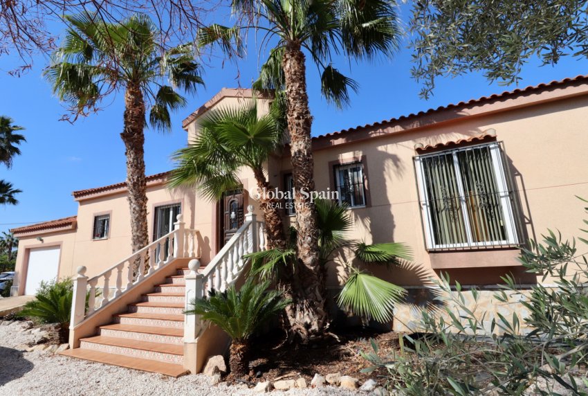 Resale - Country Property/Finca -
CATRAL - Catral