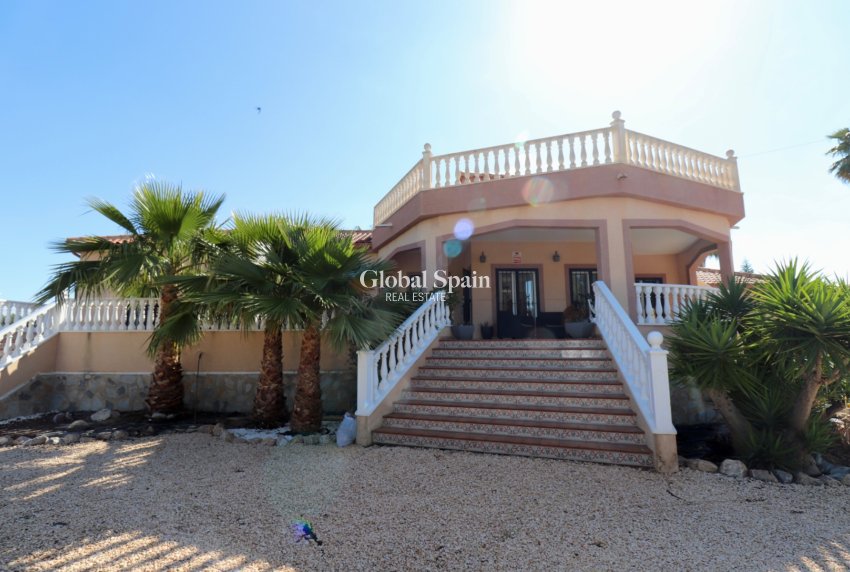 Resale - Country Property/Finca -
CATRAL - Catral