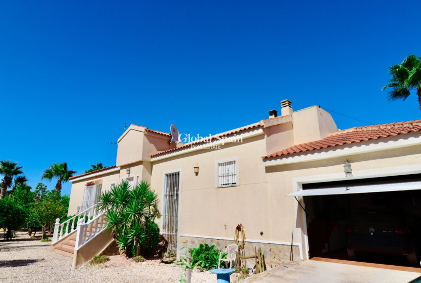 Resale - Country Property/Finca -
CATRAL - Catral