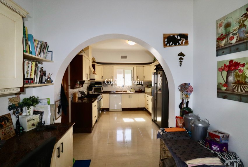 Resale - Country Property/Finca -
CATRAL - Catral