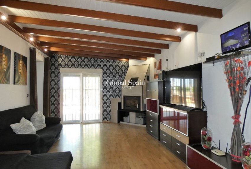 Resale - Country Property/Finca -
ORIHUELA - Orihuela