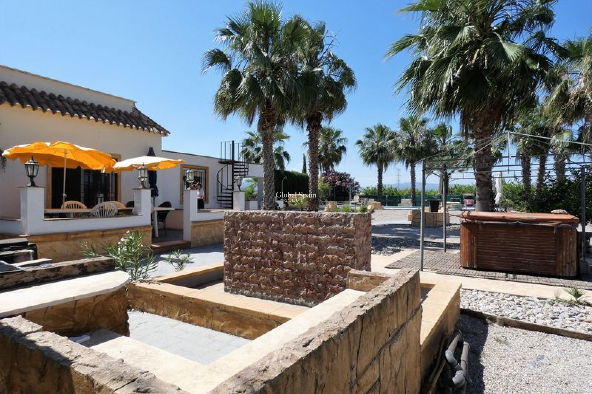 Resale - Country Property/Finca -
ORIHUELA - Orihuela