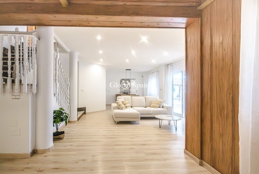 Resale - Country Property/Finca -
ORIHUELA - Orihuela