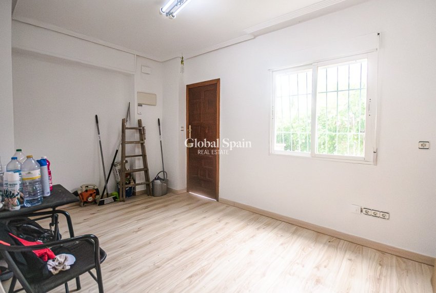 Resale - Country Property/Finca -
ORIHUELA - Orihuela