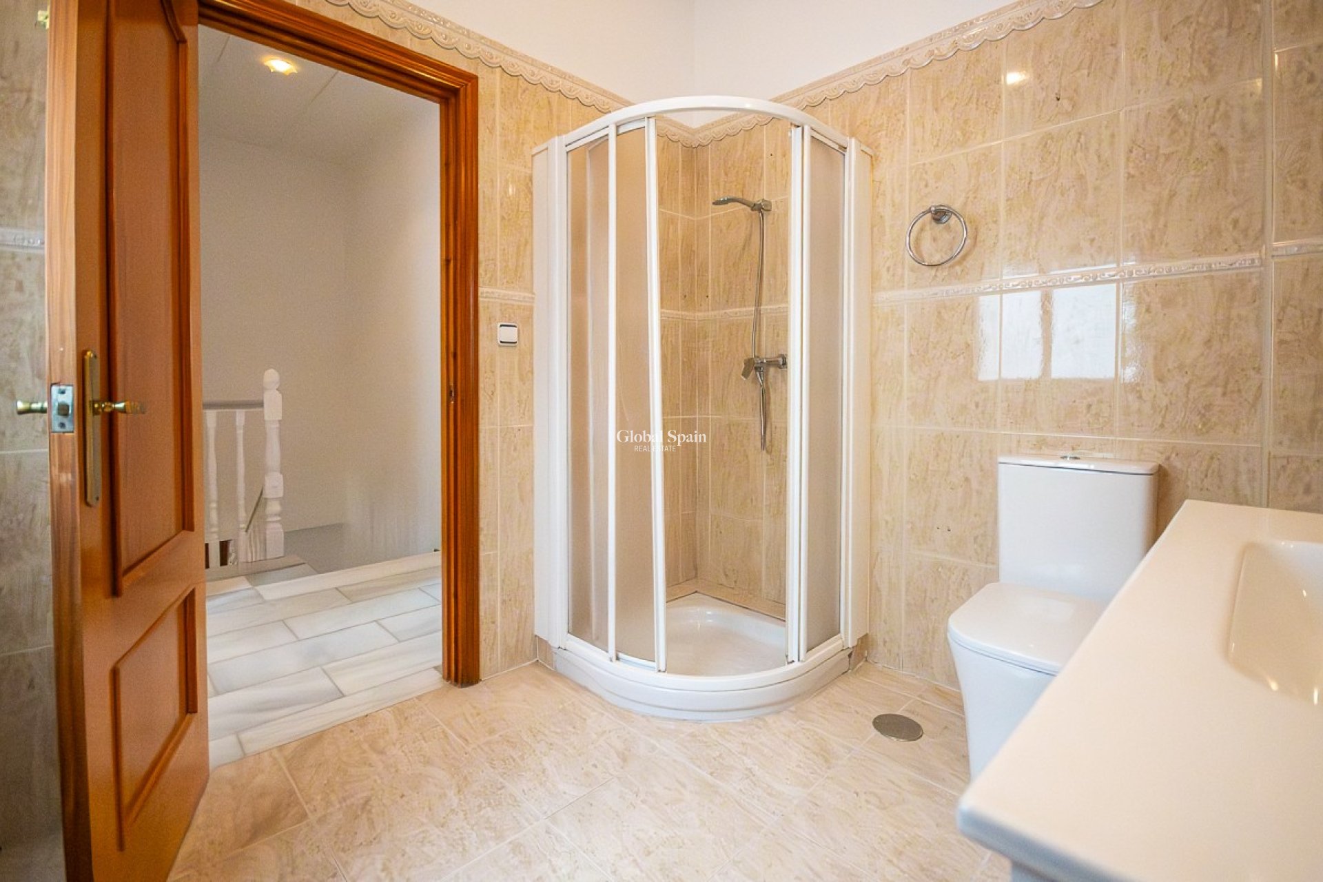 Resale - Country Property/Finca -
ORIHUELA