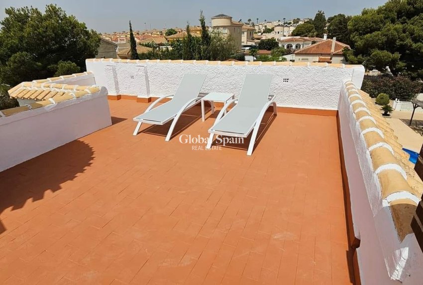 Resale - Country Property/Finca -
PILAR DE LA HORADADA - Pinar de Campoverde