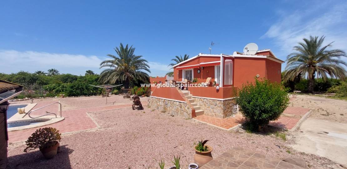 Resale - Country Property/Finca - San Miguel de Salinas