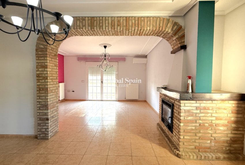 Resale - detached_house -
PILAR DE LA HORADADA - Costa Blanca Sur