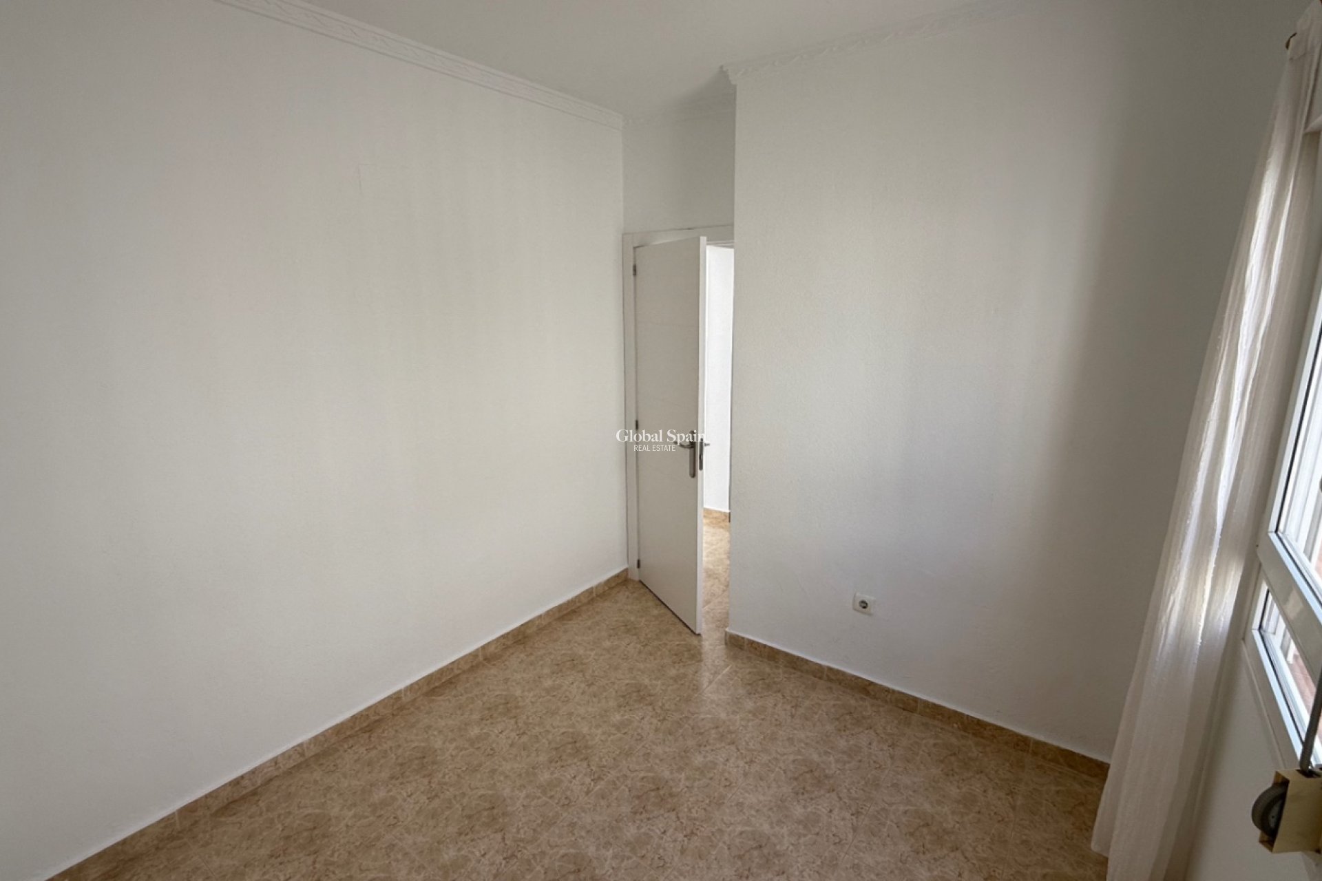 Resale - detached_house -
TORREVIEJA - Costa Blanca Sur