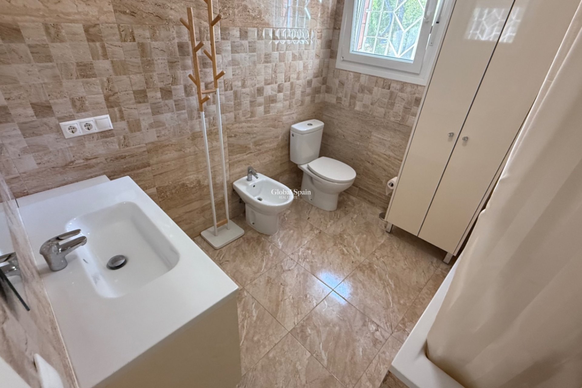 Resale - detached_house -
TORREVIEJA - Costa Blanca Sur