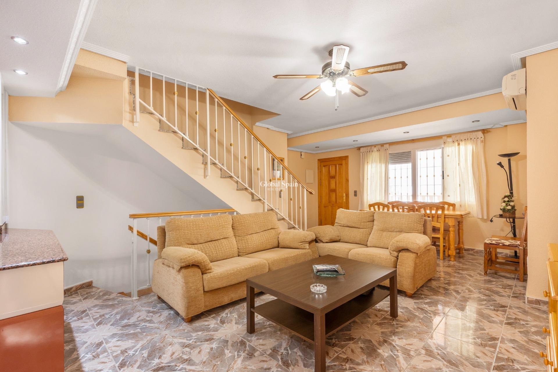 Resale - Duplex -
LOS ALCÁZARES - Centro